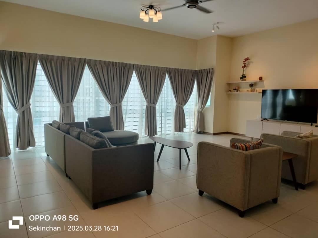 Sekinchan Seaview Homestay 7 High View Ngoại thất bức ảnh